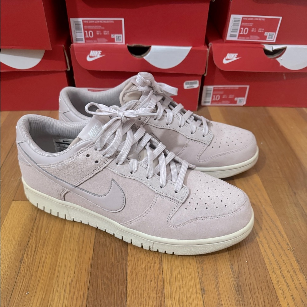 2017 Nike Dunk low “silt red”